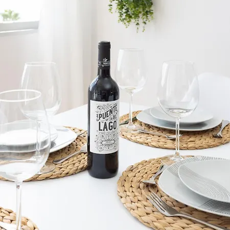 Frontline Duplex Arenitas With Pool Nyaraló