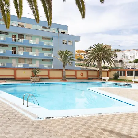 Frontline Duplex Arenitas With Pool Holiday home *