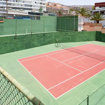 펜션 Frontline Duplex Arenitas With Pool