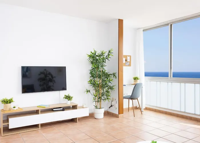 Nyaraló Frontline Duplex Arenitas With Pool Candelaria